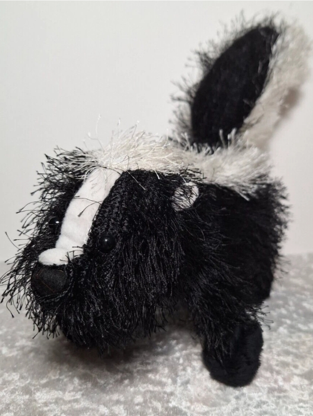 Ganz Webkinz Skunk Plush Stuffed Animal no code HM213 Adorable - Picture 2 of 9
